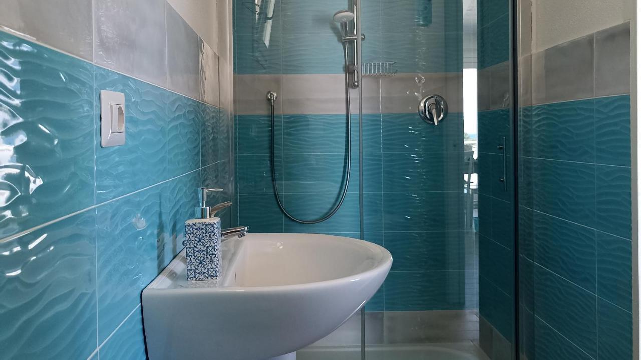 Welcomely - White Terrace - Condominio Acqualife Cannigione Dış mekan fotoğraf