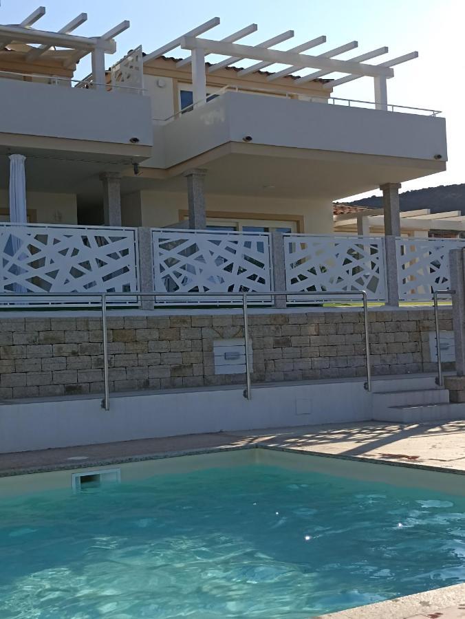 Welcomely - White Terrace - Condominio Acqualife Cannigione Dış mekan fotoğraf